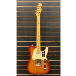 Fender American Professional II Telecaster® with Deluxe Molded Case - Sienna Sunburst